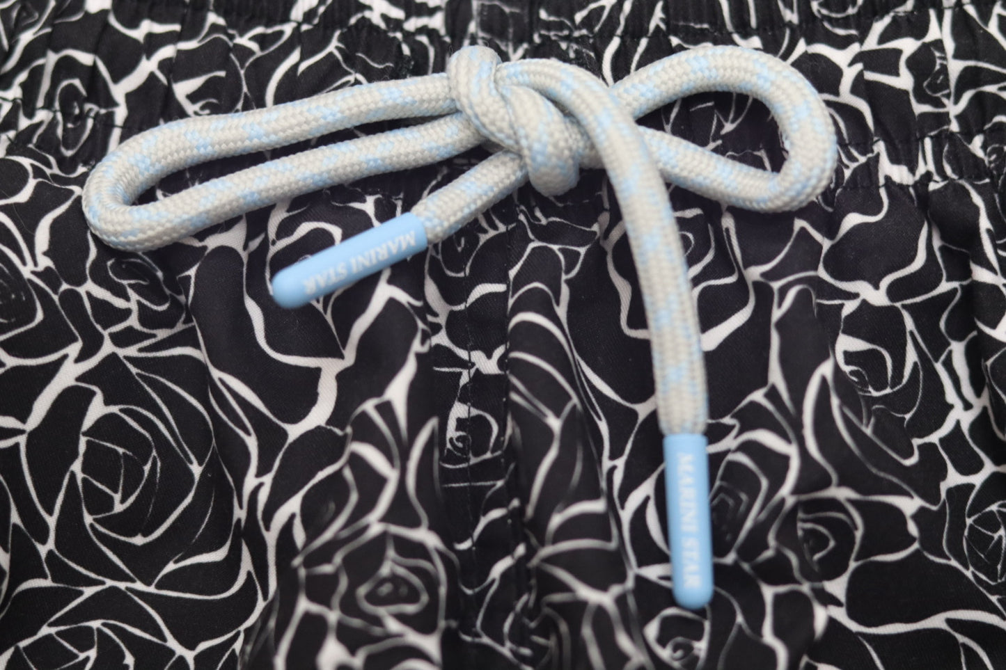 Pantaloneta de baño BLACK ROSES