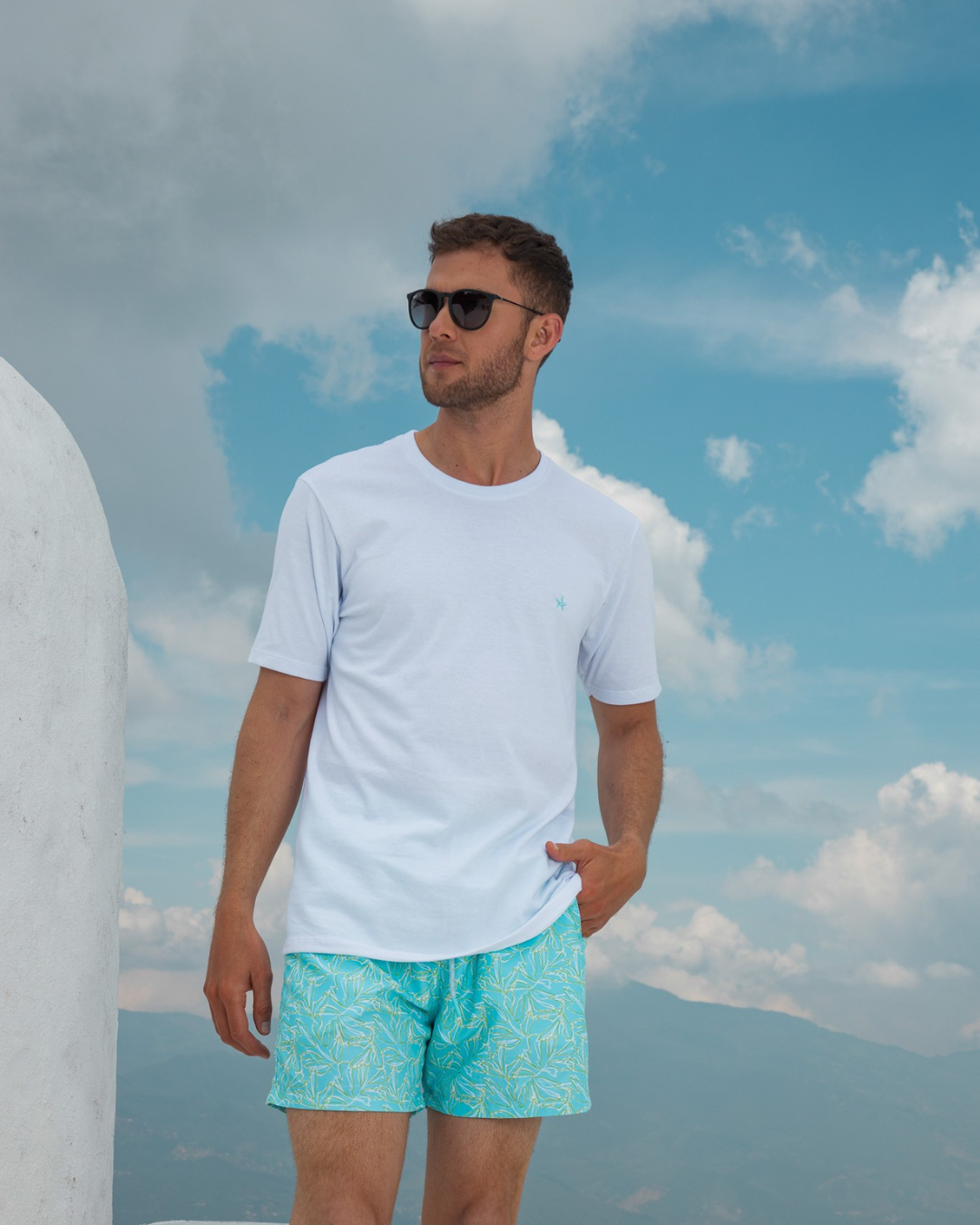 Camiseta Bordada Blanca